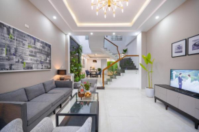 Sky House-Villa 4BR-My Khe Beach -An Thuong Walking Street
